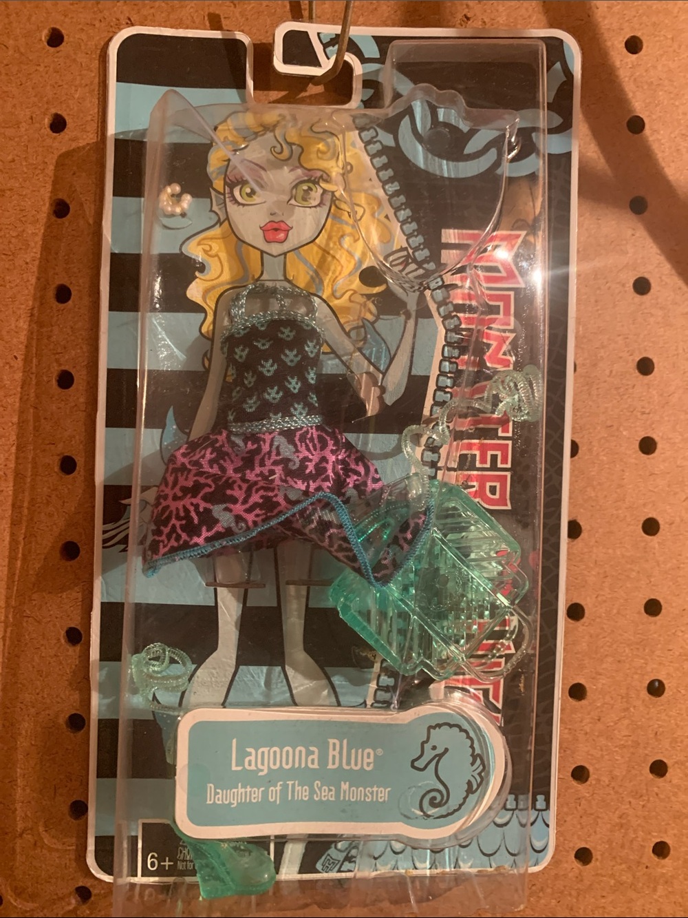 Monster High Lagoona Blue doll outfit